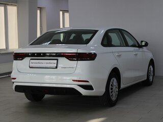 2024 Geely Emgrand II, белый, 1669900 рублей, вид 4