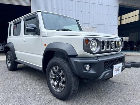 2025 Suzuki Jimny IV, бежевый, 2200222 рублей, вид 2