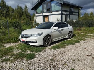 2017 Honda Accord IX Рестайлинг, белый, 2000000 рублей, вид 1
