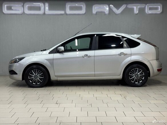 2009 Ford Focus II Рестайлинг, серебристый, 750000 рублей - вид 7