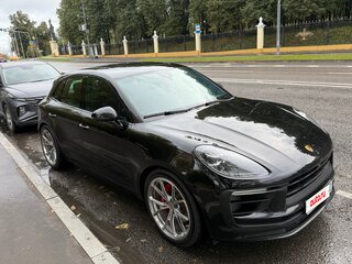 2022 Porsche Macan S I Рестайлинг 2, чёрный, 8690000 рублей, вид 5