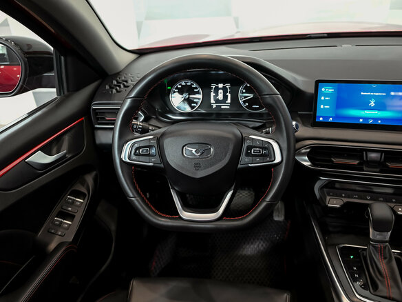 2023 Kaiyi E5, красный, 1130000 рублей - вид 10