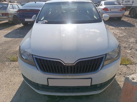 2015 Skoda Rapid I, белый, 377000 рублей, вид 1