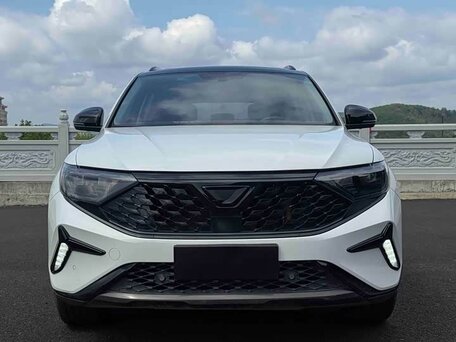 2022 Jetta VS7 I Рестайлинг 1, белый, 1333000 рублей, вид 2