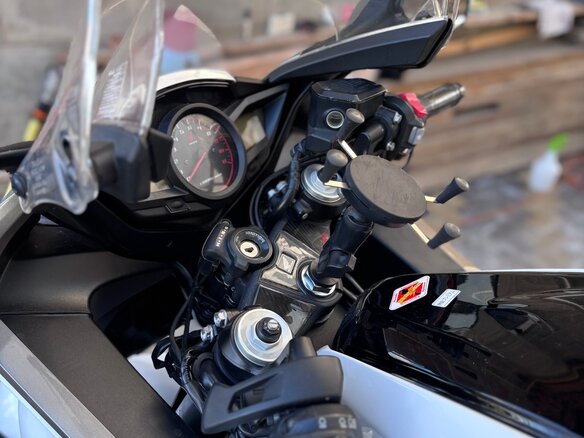 2010 Honda VFR 1200, белый, 825000 рублей - вид 34