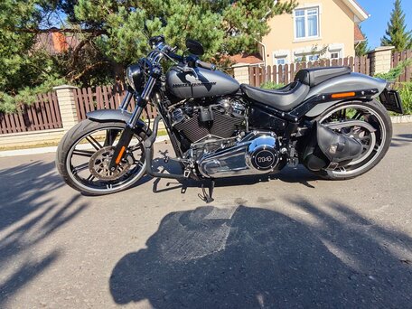 2021 Harley-Davidson Breakout, серый, 2150000 рублей, вид 1