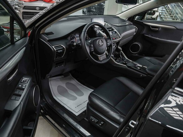 2017 Lexus NX 300 I Рестайлинг, чёрный, 2755000 рублей - вид 7