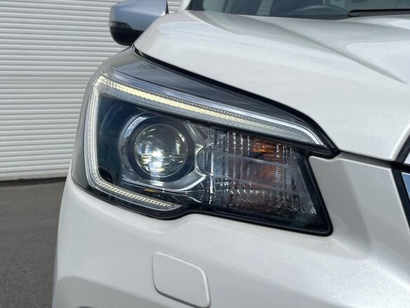 2023 Subaru Forester V Рестайлинг, белый - вид 9