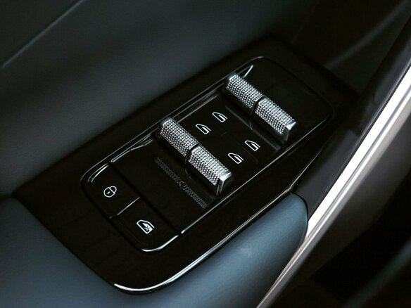 2024 Geely Atlas II, чёрный, 3089000 рублей - вид 13