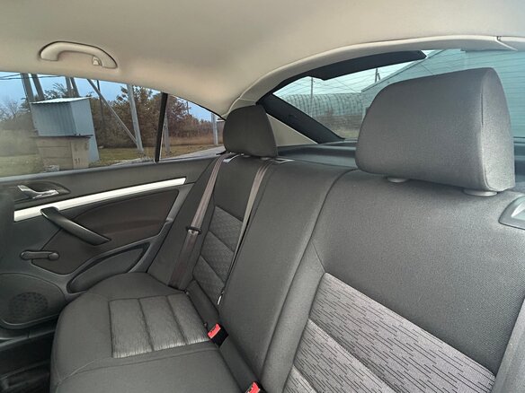 2010 Skoda Octavia II (A5) Рестайлинг, белый, 690000 рублей - вид 5