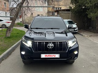 2015 Toyota Land Cruiser Prado 150 Series Рестайлинг 1, чёрный, 2830000 рублей, вид 1
