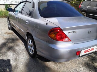 2009 Kia Spectra I Рестайлинг 2, серебристый, 300000 рублей, вид 2