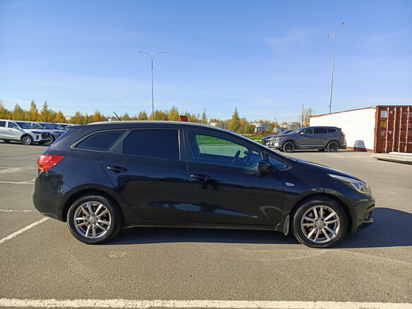 2013 Kia Ceed II, чёрный - вид 3