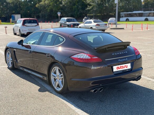 2011 Porsche Panamera S I, коричневый, 2399000 рублей - вид 9