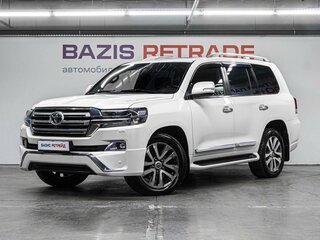 Toyota Land Cruiser 200 Series Рестайлинг 1