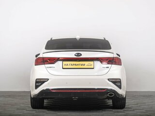 2020 Kia Cerato IV, белый, 1399000 рублей, вид 4