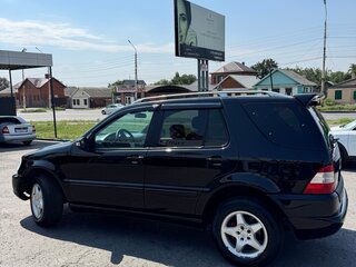 2002 Mercedes-Benz M-Класс 320 I (W163) Рестайлинг, чёрный, 680000 рублей, вид 3