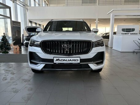 2026 Geely Monjaro I Рестайлинг, белый, 4954990 рублей, вид 4
