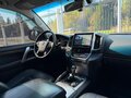 2015 Toyota Land Cruiser 200 Series Рестайлинг 2, чёрный, 4599000 рублей - вид 8