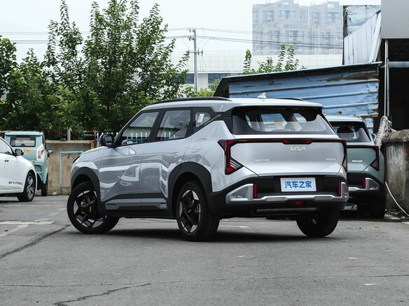 2026 Kia Seltos II China Market, белый, 3369000 рублей - вид 4