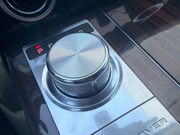 2013 Land Rover Range Rover IV, серый, 4200000 рублей - вид 12