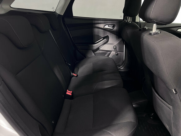 2015 Ford Focus III Рестайлинг, белый, 940000 рублей - вид 15