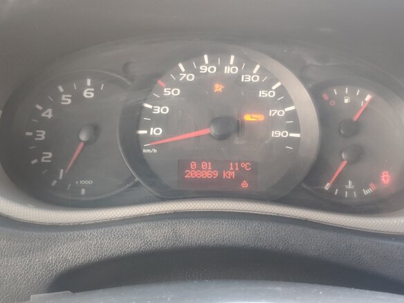 2015 Renault Master, оранжевый, 1400000 рублей - вид 8