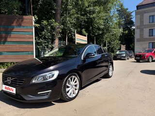 2014 Volvo S60 II Рестайлинг, коричневый, 950000 рублей, вид 1