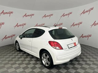 2010 Peugeot 207 I Рестайлинг, белый, 325000 рублей, вид 3