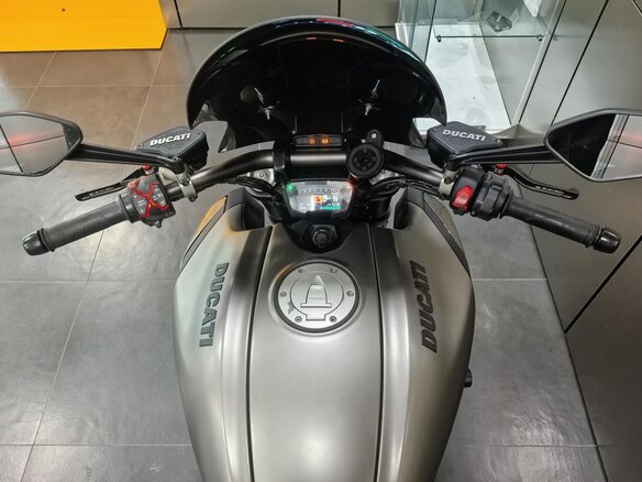 2019 Ducati Diavel 1260, серый, 1500000 рублей - вид 7