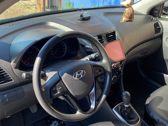 2011 Hyundai Solaris I, серый - вид 5