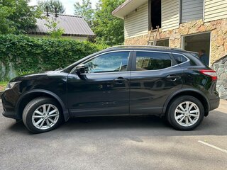 2018 Nissan Qashqai II, чёрный, 1550000 рублей, вид 3