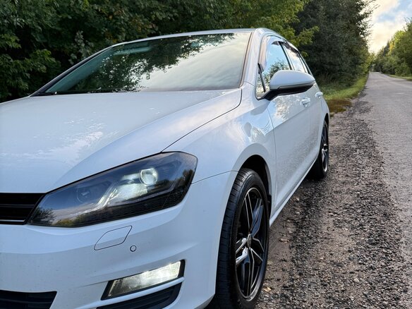 2015 Volkswagen Golf VII, белый, 1299000 рублей