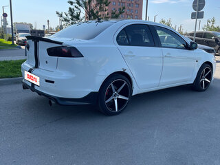 2011 Mitsubishi Lancer X Рестайлинг, белый, 800000 рублей, вид 5