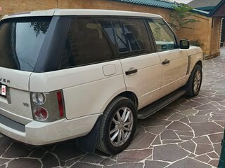 2008 Land Rover Range Rover III Рестайлинг, белый, 1550000 рублей, вид 2