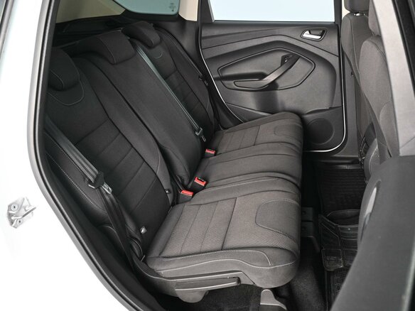 2015 Ford Kuga II, белый, 1449000 рублей - вид 6