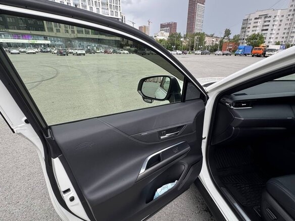 2021 Toyota Harrier IV (XU80), белый, 4999999 рублей - вид 30