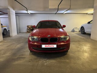 2011 BMW 1 серии 116i I (E81/E82/E87/E88) Рестайлинг, красный, 680000 рублей, вид 2