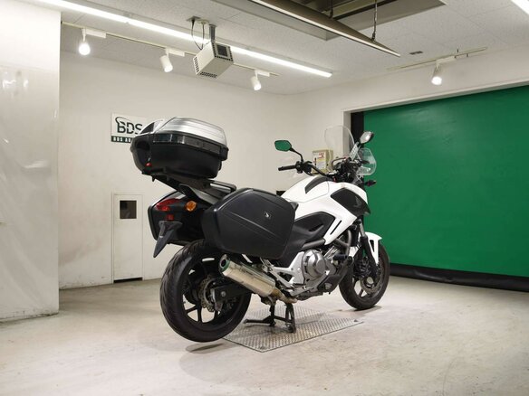 2013 Honda NC 700X, белый, 595000 рублей - вид 4