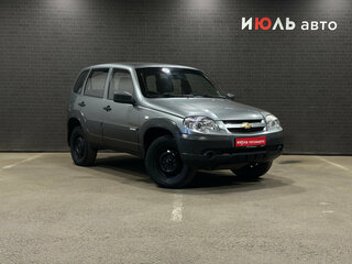 2013 Chevrolet Niva I Рестайлинг, серый, 550000 рублей, вид 3