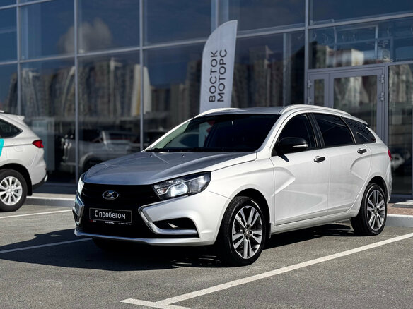 2020 Lada (ВАЗ) Vesta SW I, серебристый, 1000000 рублей