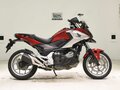 2016 Honda NC 750X, красный - вид 1