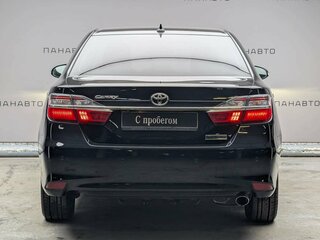 2018 Toyota Camry VII (XV50) Рестайлинг 2, чёрный, 2497000 рублей, вид 4