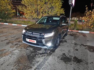 2015 Mitsubishi Outlander III Рестайлинг, коричневый, 1700000 рублей, вид 2