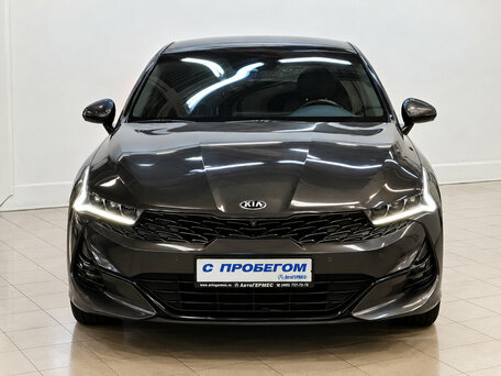2021 Kia K5 III, серый, 3100000 рублей, вид 2