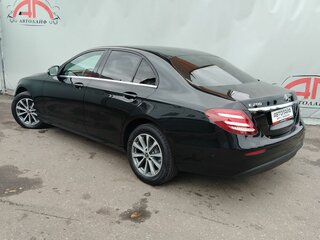 2018 Mercedes-Benz E-Класс 200 V (W213, S213, C238), чёрный, 2449000 рублей, вид 3