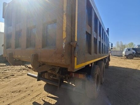 2007 Sinotruk Howo A5, красный, 1600000 рублей, вид 5