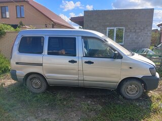 2001 Toyota Lite Ace V, серебристый, 450000 рублей, вид 4