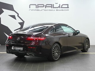 2018 Mercedes-Benz E-Класс 200 V (W213, S213, C238), красный, 3599900 рублей, вид 3