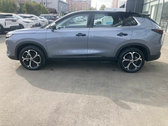 2025 Dongfeng Huge, серый, 3439900 рублей - вид 3